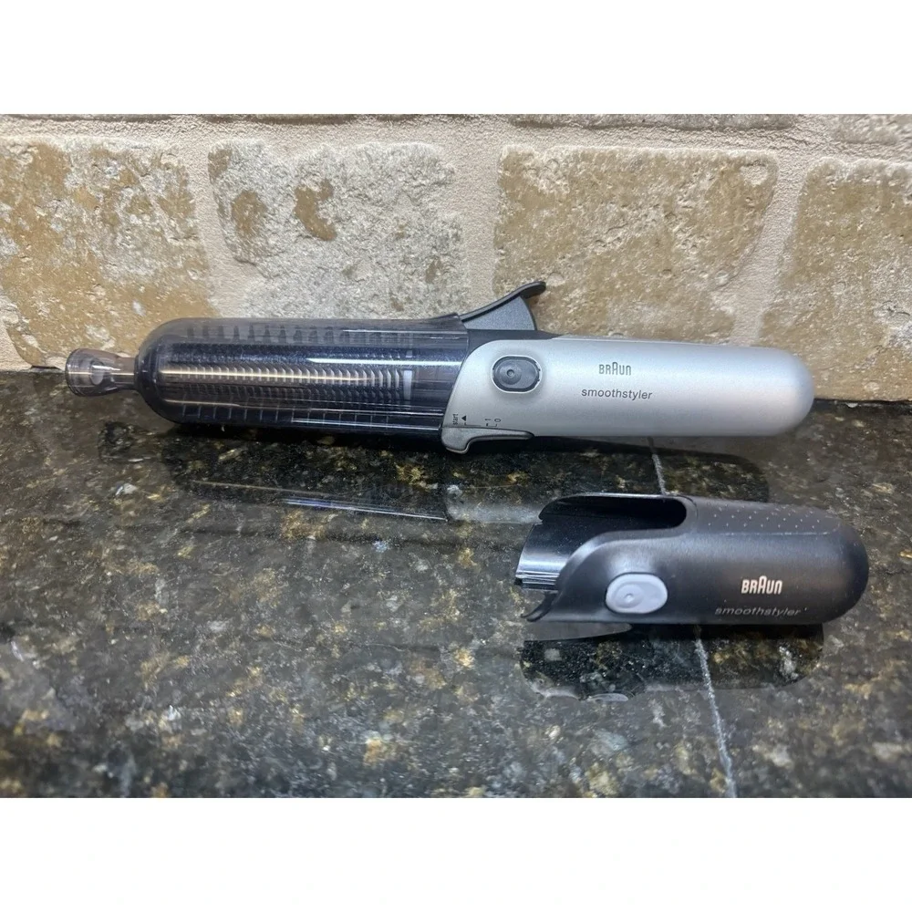 Braun SmoothStyler Curling Iron‎ Partial Cell Butane Black Travel Brush